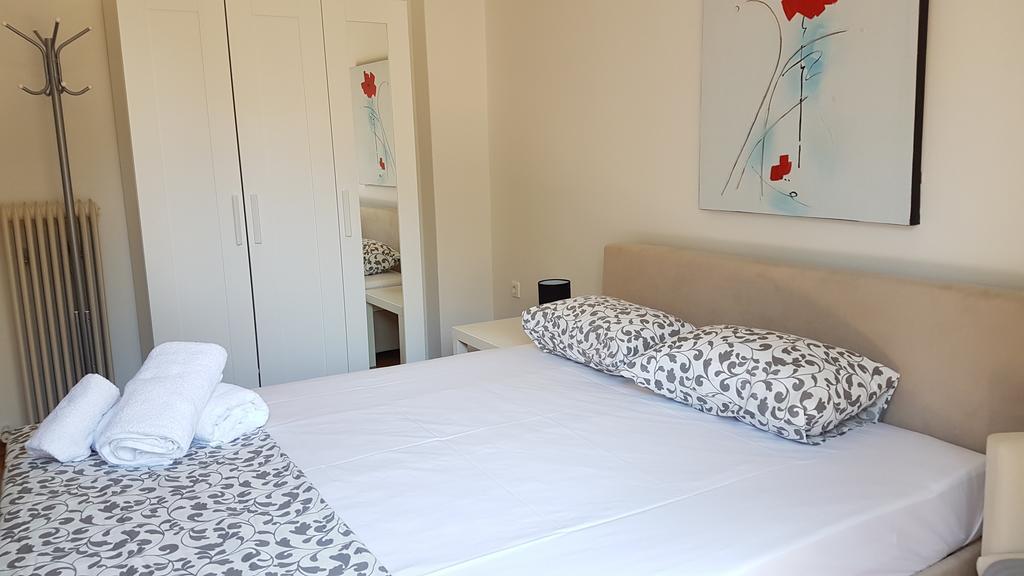 Errathens Wheat Apartment - Athens Center, 3 Bd, 1 Bath Экстерьер фото